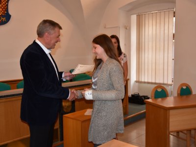 Předávání certifikátů Cambridge