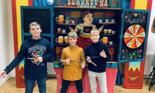 5. B a Sládkovna