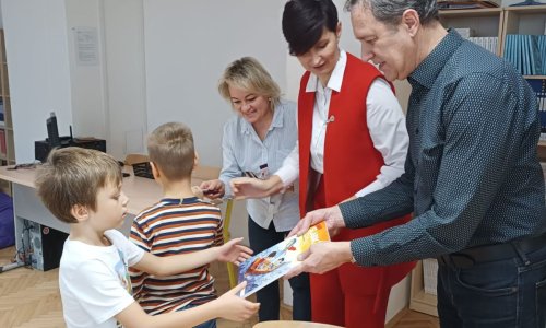 Slavnostní předání slabikářů dětem z 1. A a 1. C